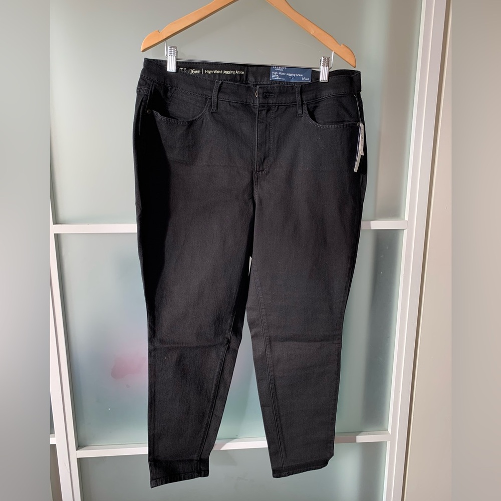 Talbots black high waisted ankle jeggings: NWT 16WP.